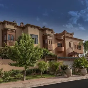 https://villa-riad-les-deux-golfs.marrakeshhotelsmorocco.com